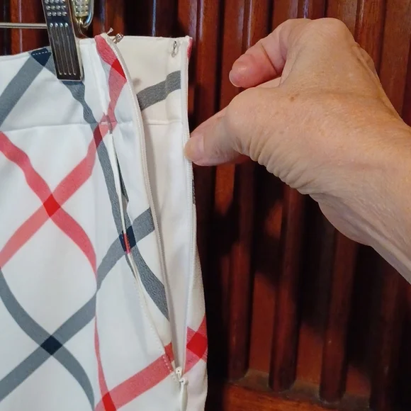 Lady Hagen Athletic Skirt/Skort -NWT - Picture 6 of 13